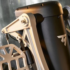 ThrustMaster TPR Pedals - Ultimate Precision and Performance for Your Racing Experience!